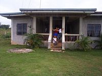 tn_4_mama3.JPG (200x150; 8350 bytes)