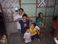 tn_6_neighbors4.JPG (200x150; 10768 bytes)