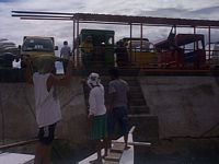 tn_8_boat.JPG (200x150; 7927 bytes)