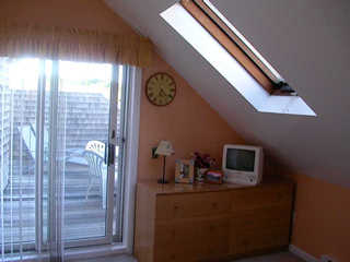 bedroom sliding glass doors