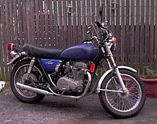 1975 Kz400