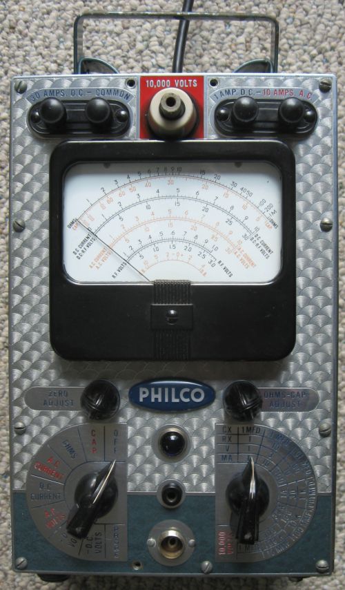 Philco
7001 VTVM front panel