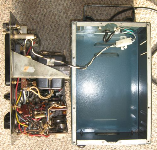 Philco
7001 VTVM side view after restoration