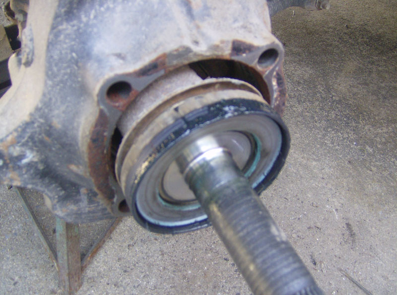 2004 ford f250 front axle shaft