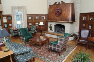 Country Inn and Suites