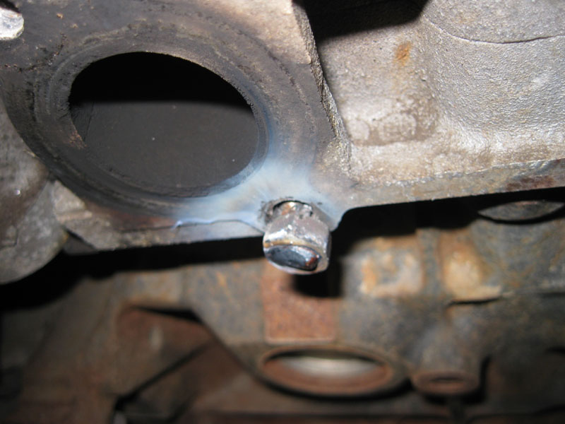 Removing exhaust bolts ford #8