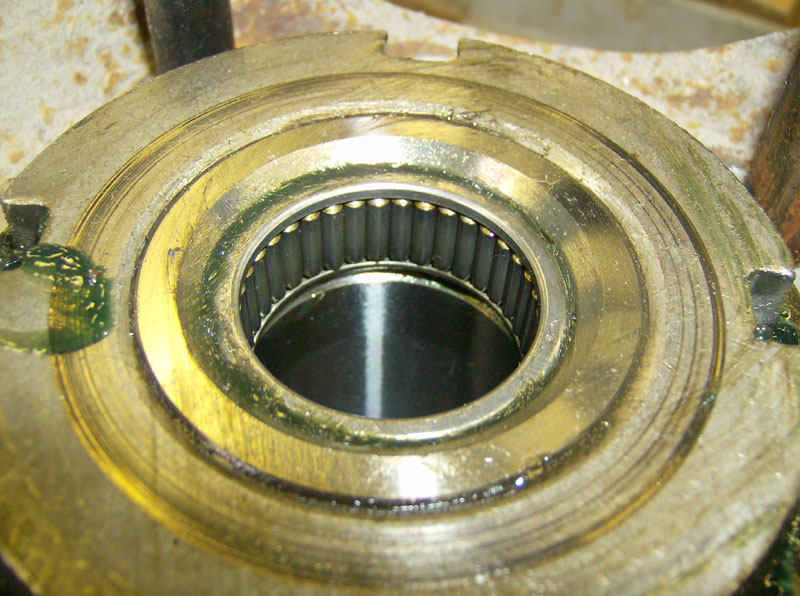How to grease 2004 ford f-250 front axle needle bearings #9